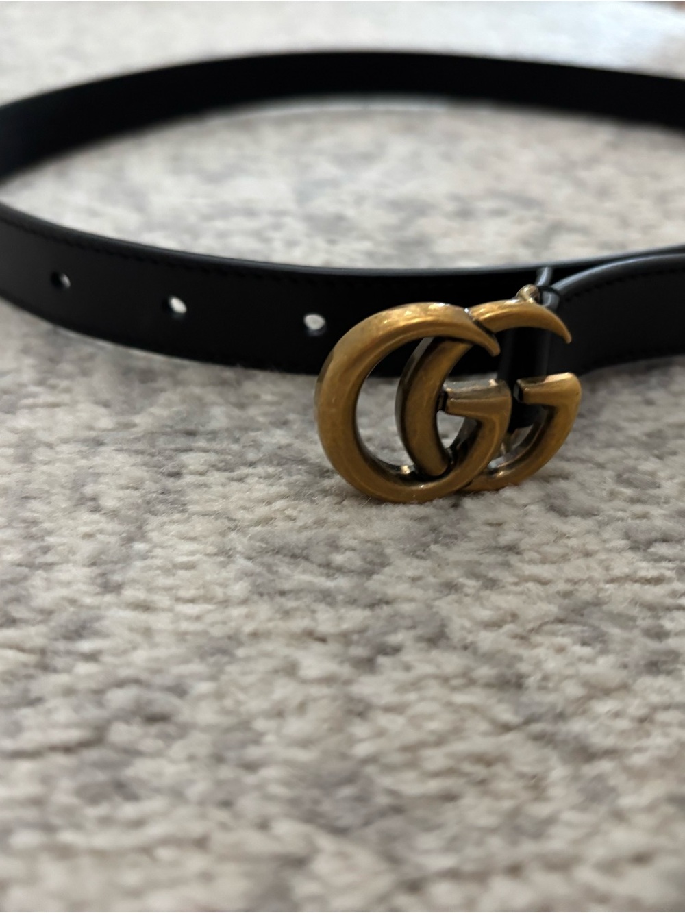 Gucci Black Leather Belt with Gold Double G Buckle. NWOT